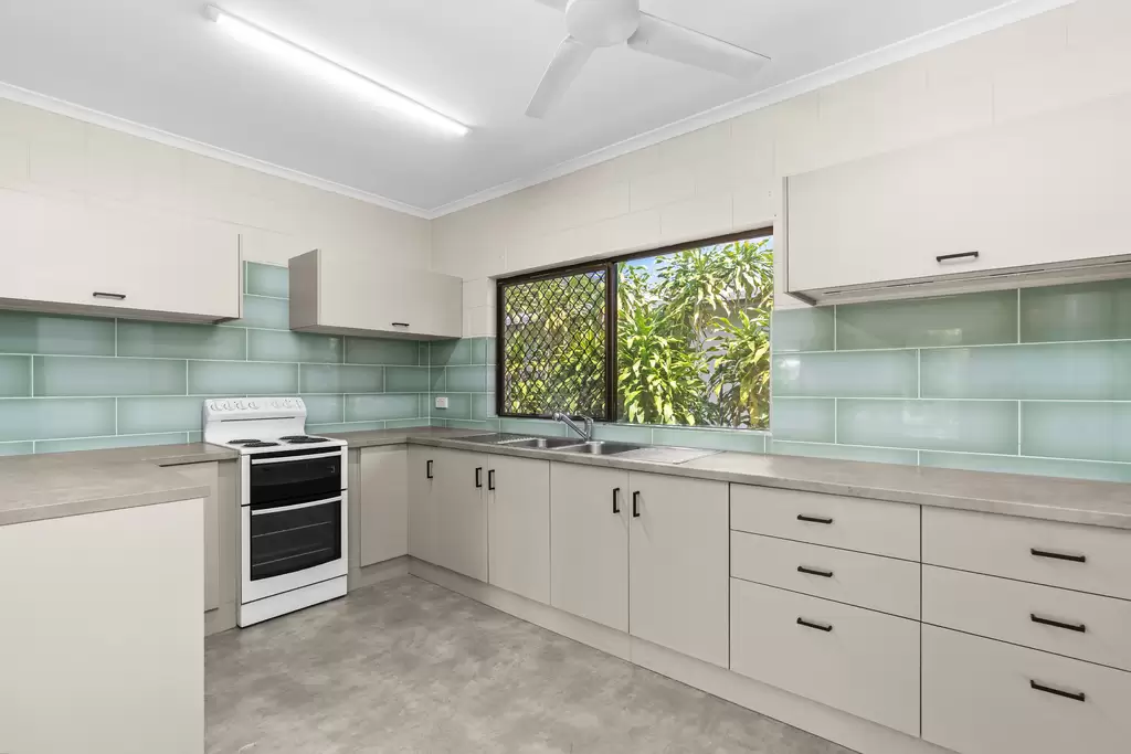 1/15 Melaleuca Drive, Cooya Beach For Sale by Queensland Sotheby's International Realty