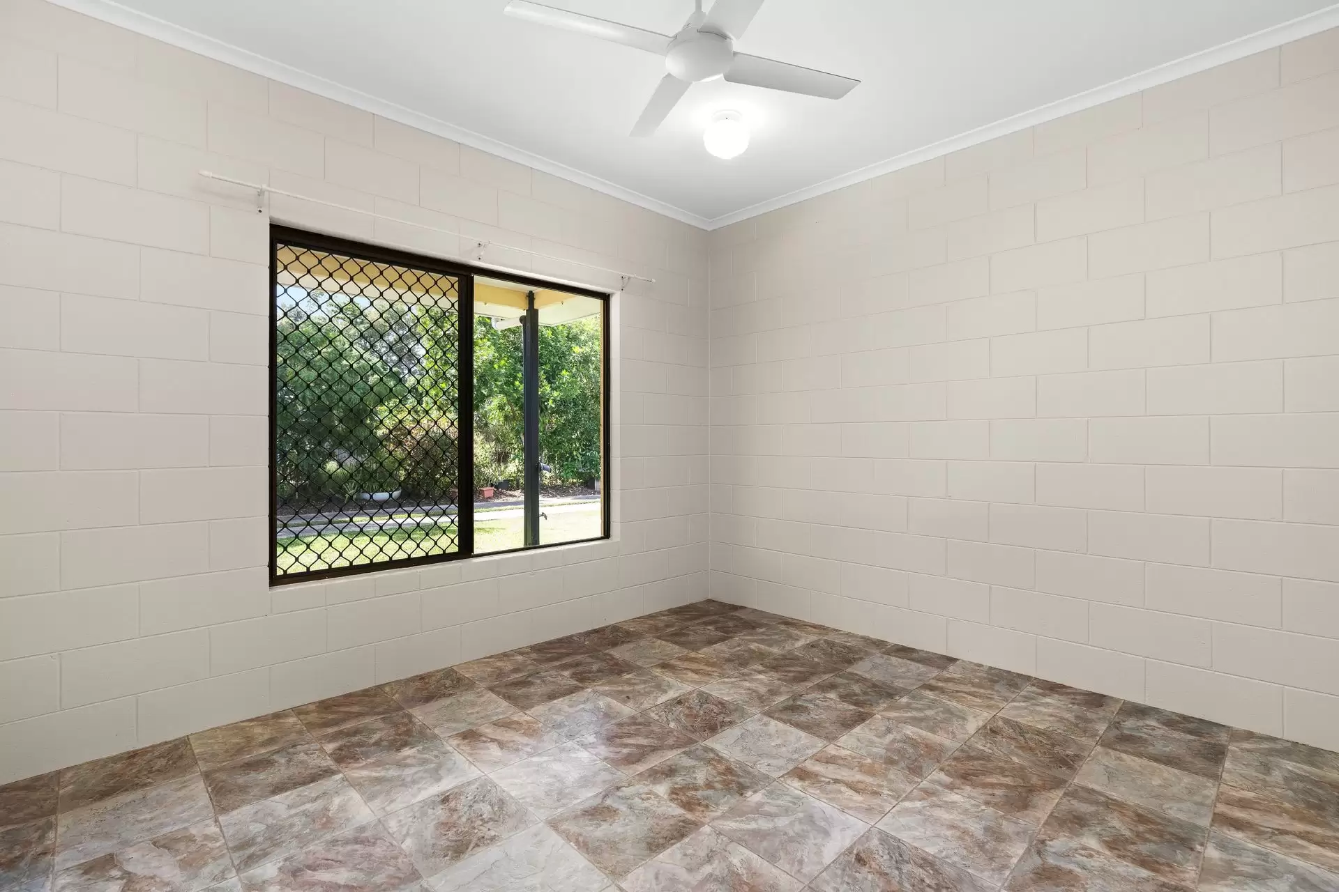 1/15 Melaleuca Drive, Cooya Beach For Sale by  - image 1