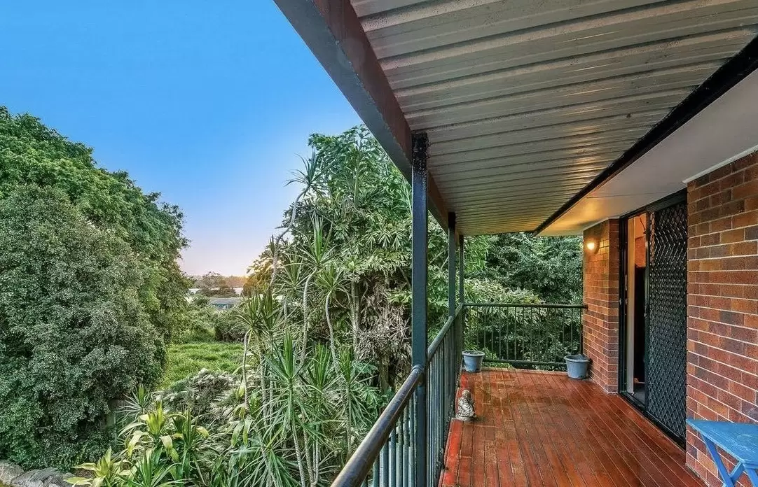 607 Miles Platting Road, Rochedale For Sale by Queensland Sotheby's International Realty - image 1