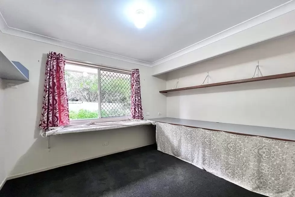 607 Miles Platting Road, Rochedale For Sale by Queensland Sotheby's International Realty - image 1