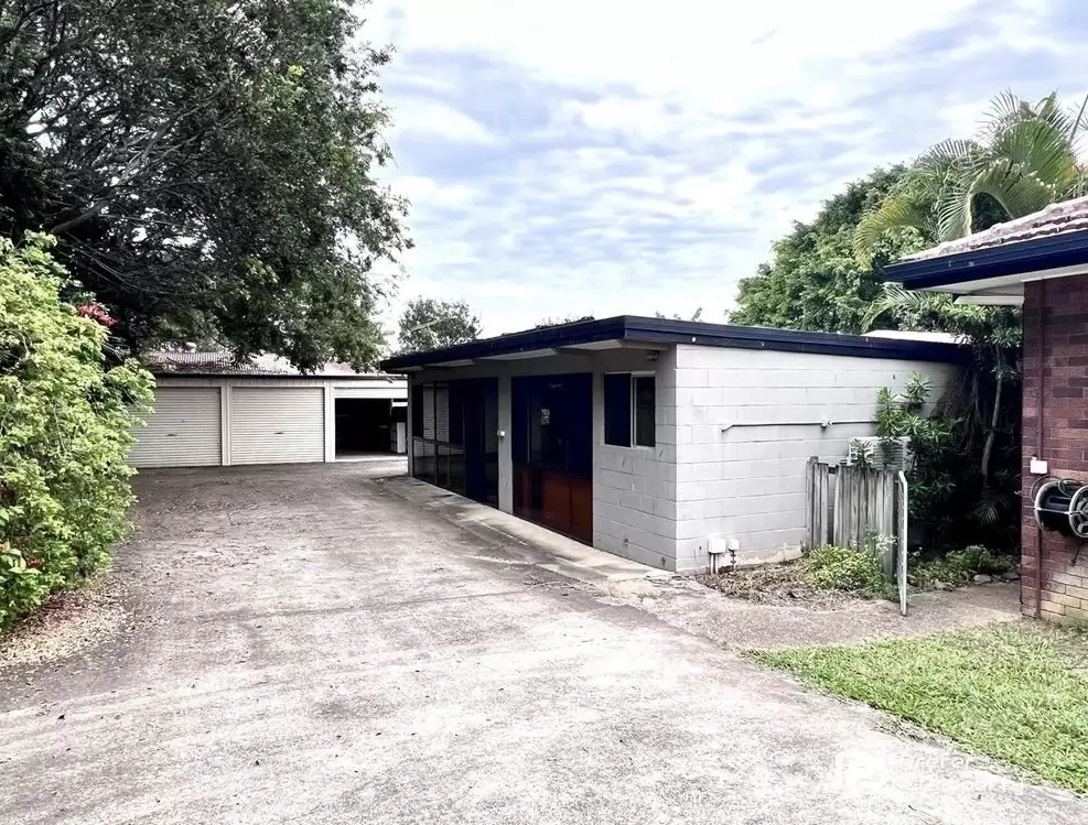 607 Miles Platting Road, Rochedale For Sale by Queensland Sotheby's International Realty - image 1