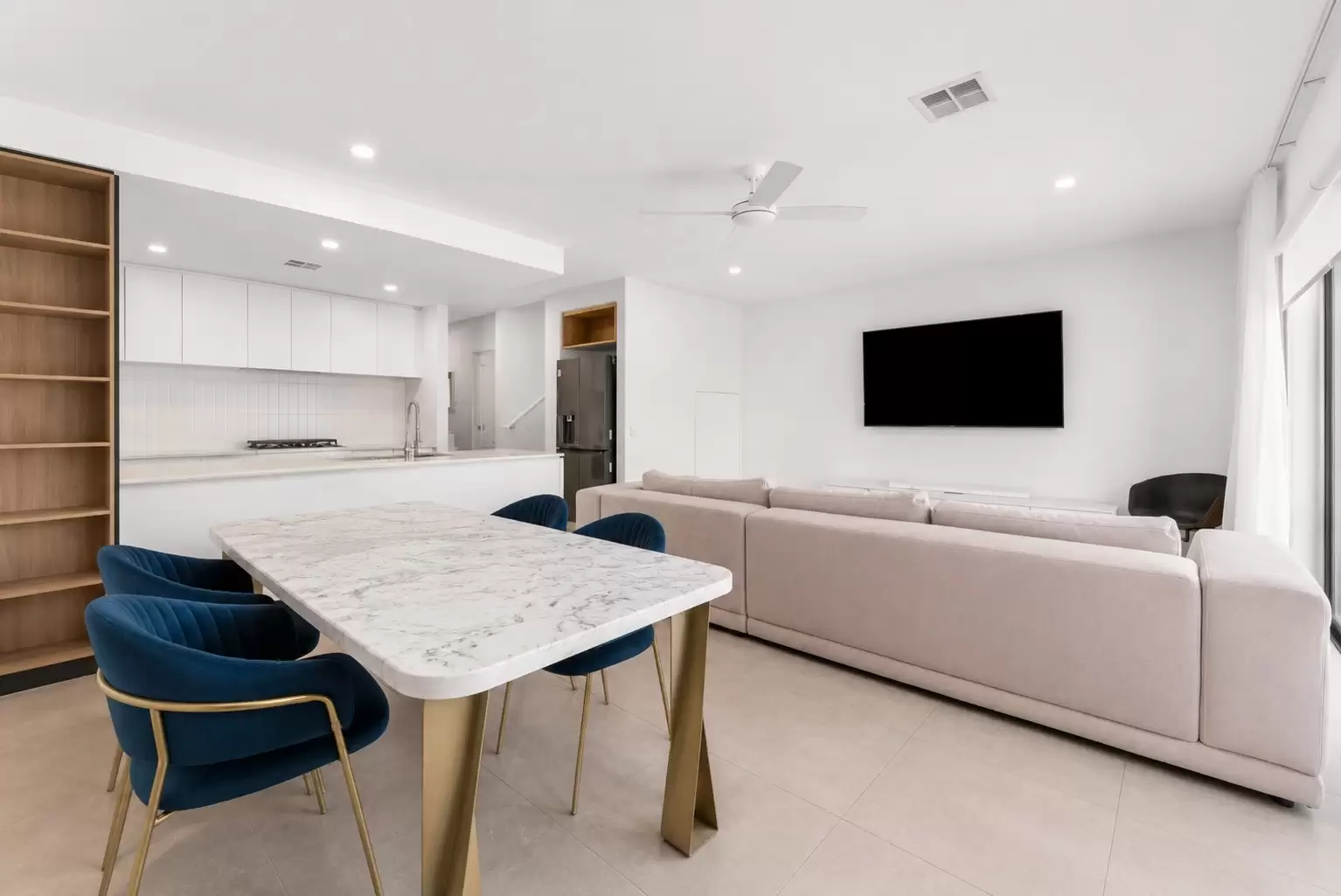 1001/154 Musgrave Avenue, Southport For Sale by Queensland Sotheby's International Realty - image 1