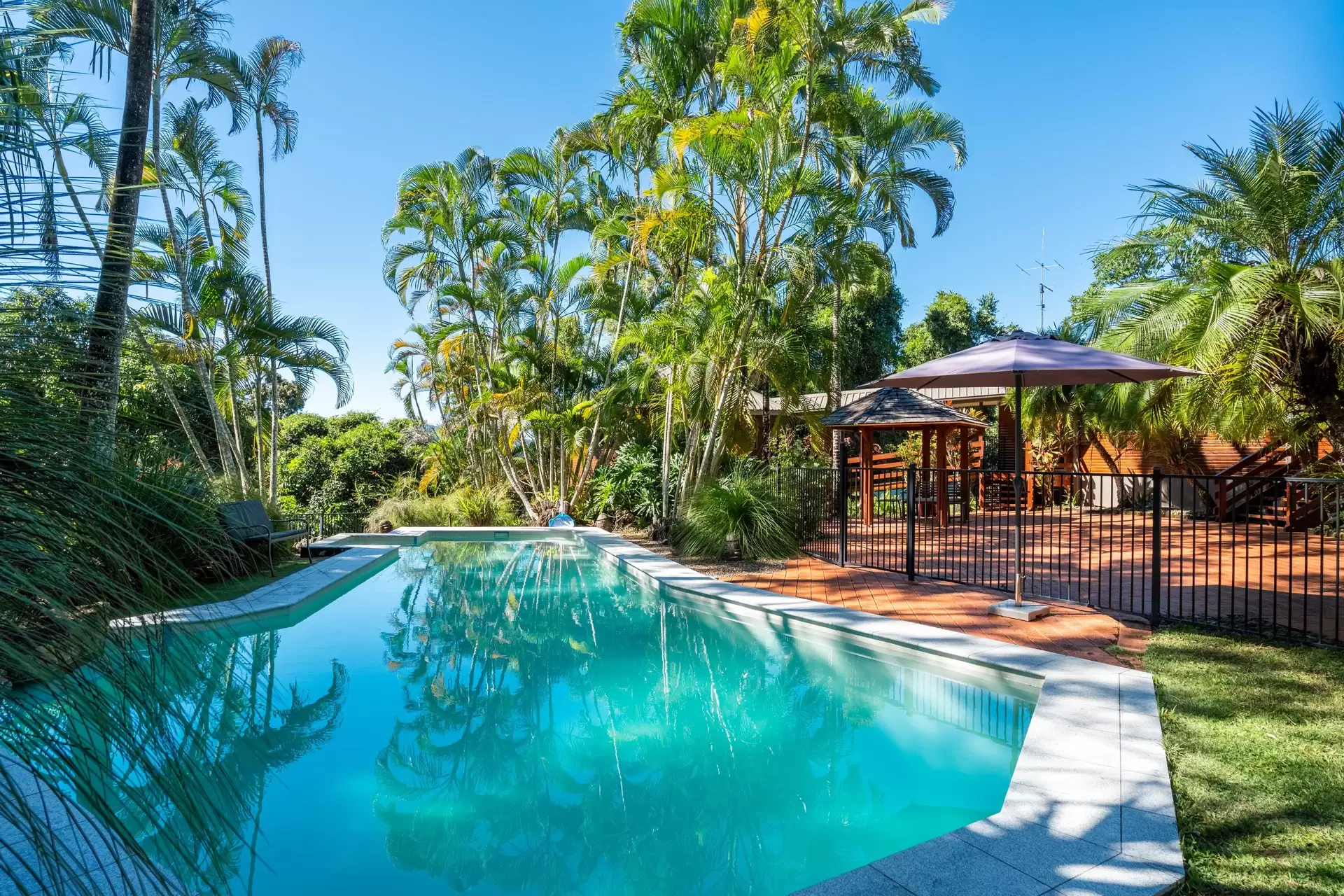 106 Telford Road, Strathdickie For Sale by Queensland Sotheby's International Realty - image 1