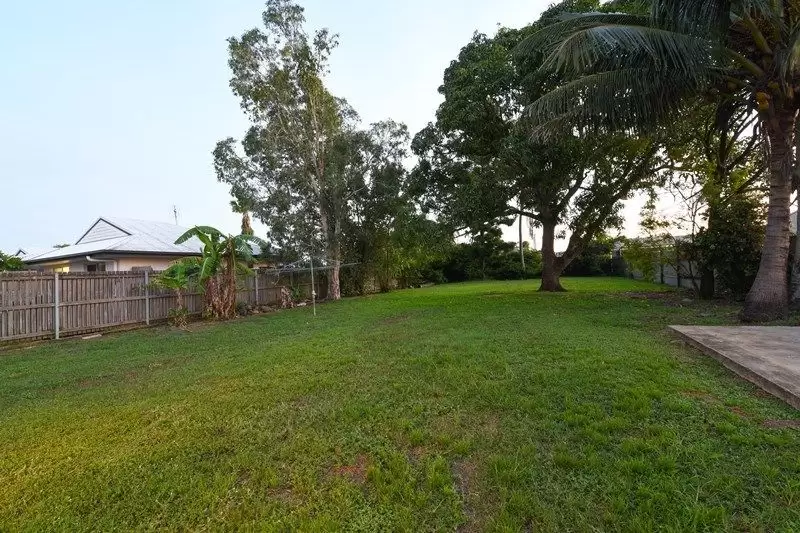 60 Faust Street, Proserpine For Sale by Queensland Sotheby's International Realty - image 1
