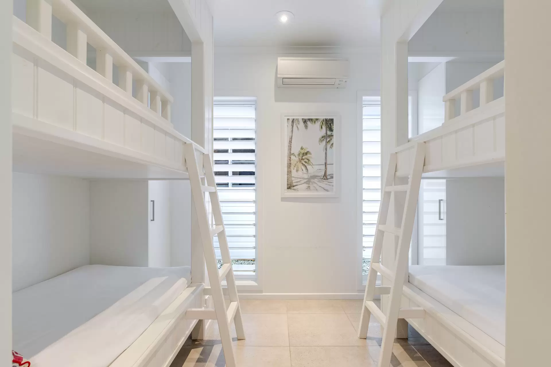 6 Andrews Close, Port Douglas For Sale by Queensland Sotheby's International Realty - image 1