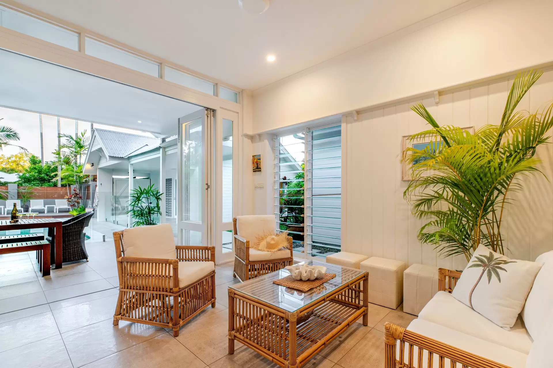 6 Andrews Close, Port Douglas For Sale by Queensland Sotheby's International Realty - image 1