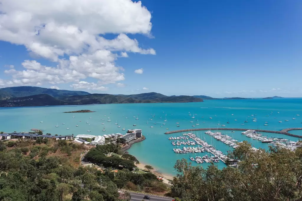 22 Marina View Court, Airlie Beach For Sale by Queensland Sotheby's International Realty
