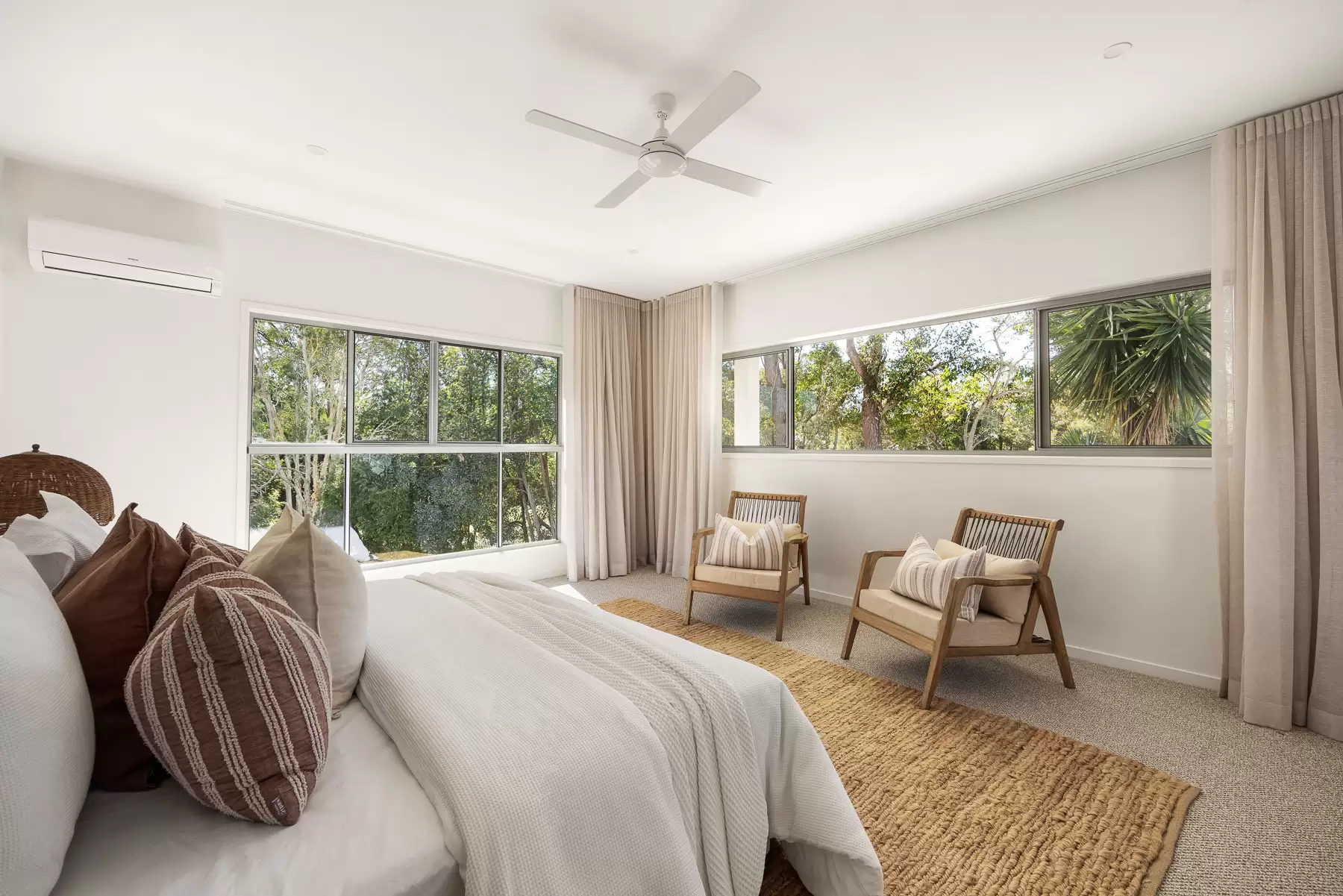 5 Bunker Court, Peregian Springs For Sale by Queensland Sotheby's International Realty - image 1