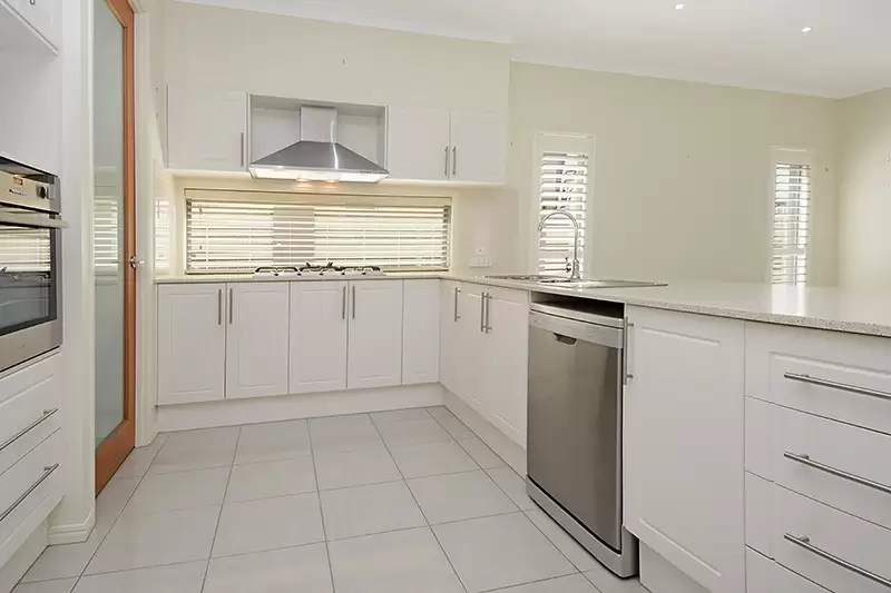 6 Grant Street, Hendra Sold by Queensland Sotheby's International Realty - image 1