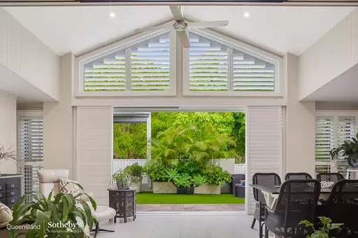 272A Wellington Street, Ormiston For Sale by Queensland Sotheby's International Realty