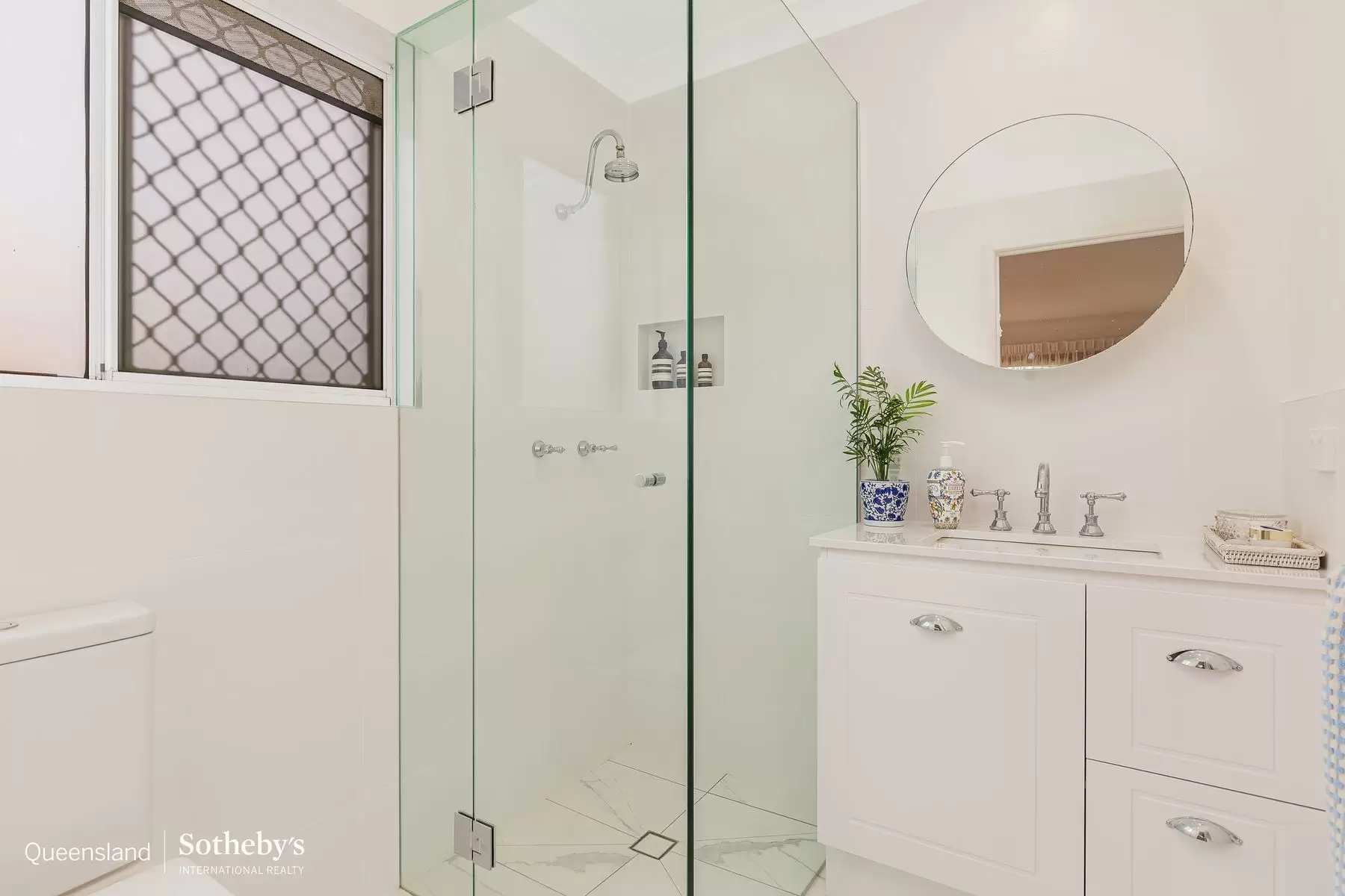 12 Yalumba Street, Thornlands For Sale by Queensland Sotheby's International Realty - image 1