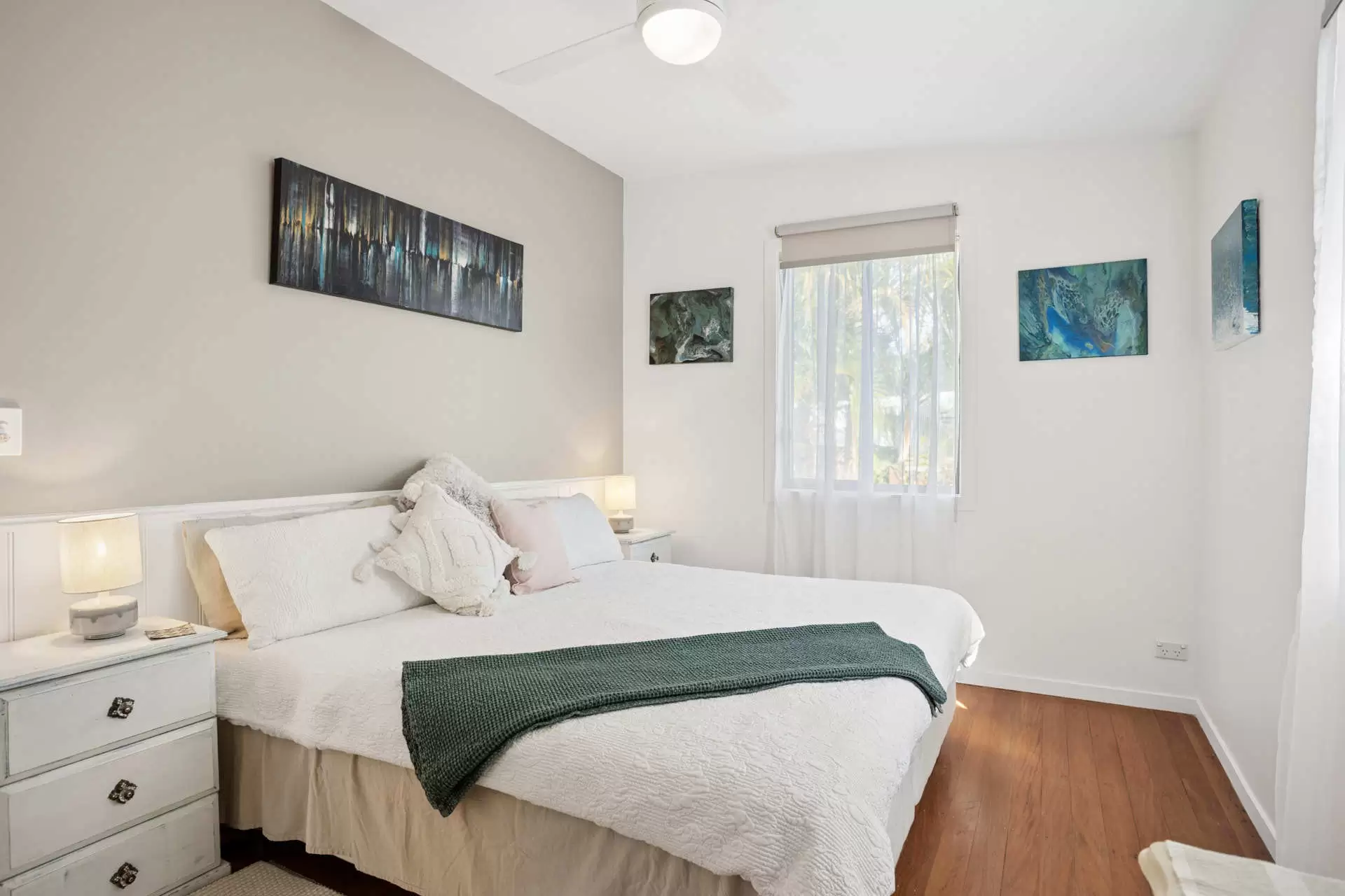 13 Allden Avenue, Labrador Sold by Queensland Sotheby's International Realty - image 1