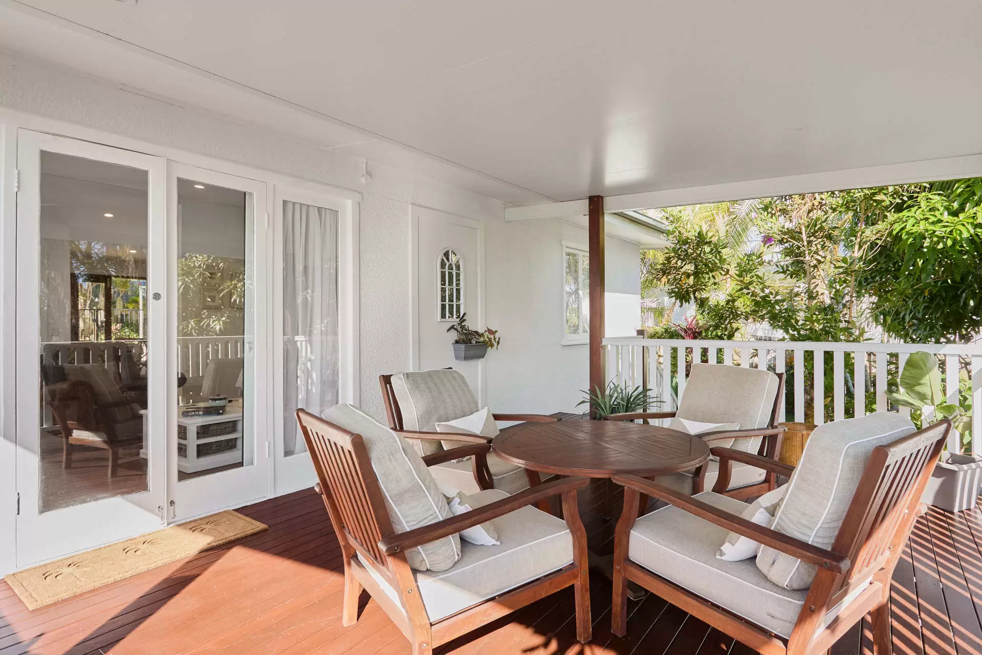 13 Allden Avenue, Labrador Sold by Queensland Sotheby's International Realty - image 1
