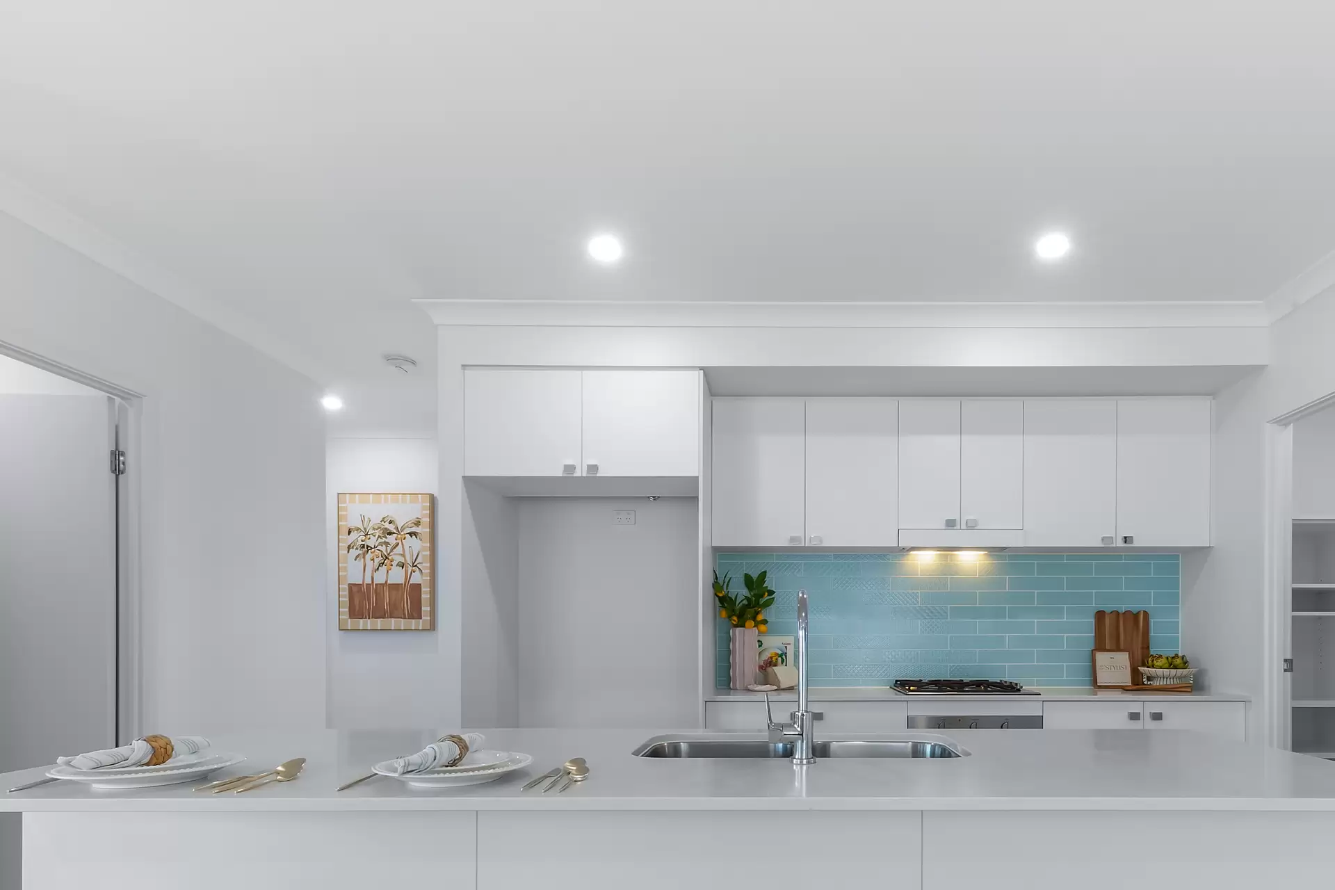 32 Tamarind Crescent, Proserpine Sold by Queensland Sotheby's International Realty - image 1