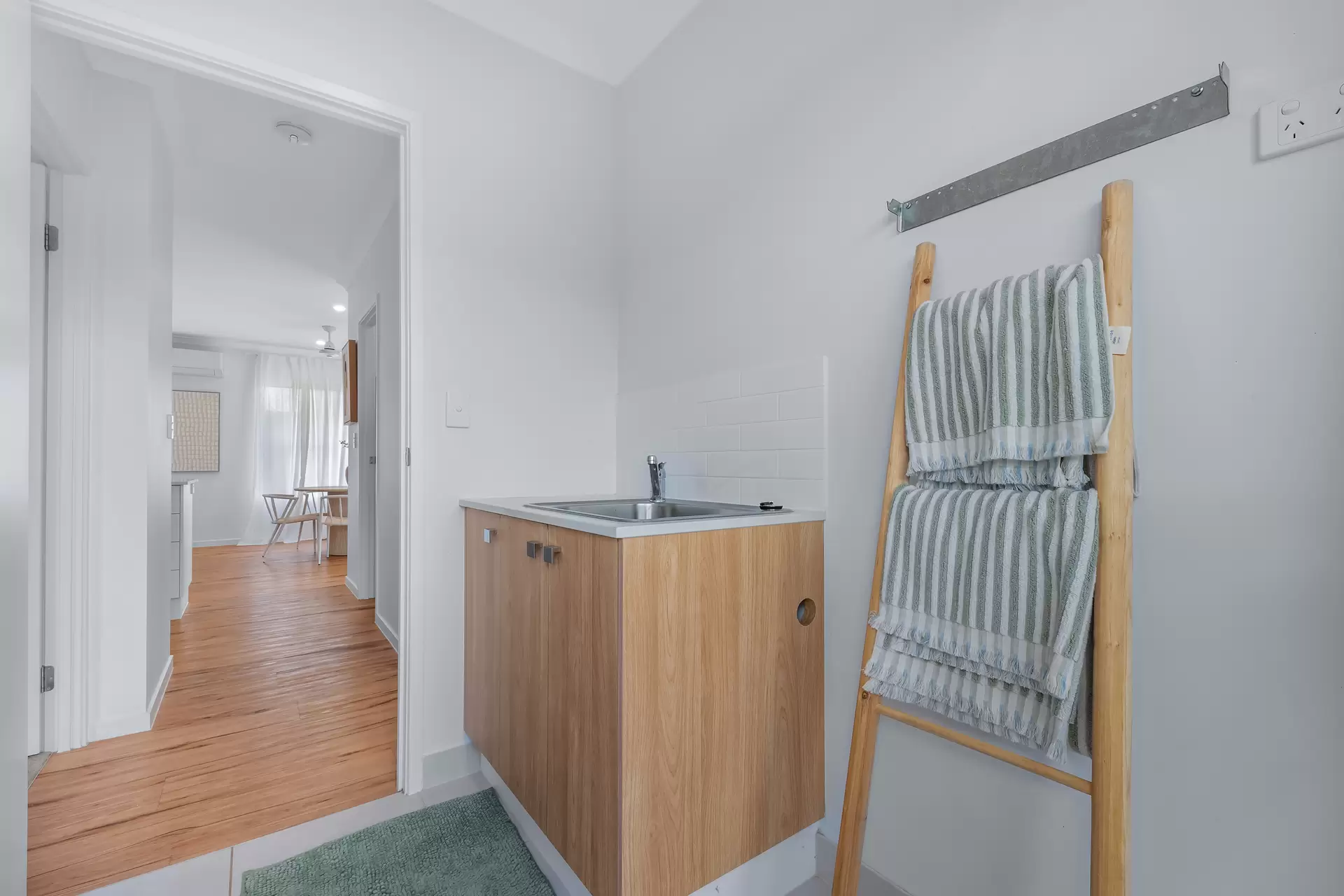 32 Tamarind Crescent, Proserpine Sold by Queensland Sotheby's International Realty - image 1