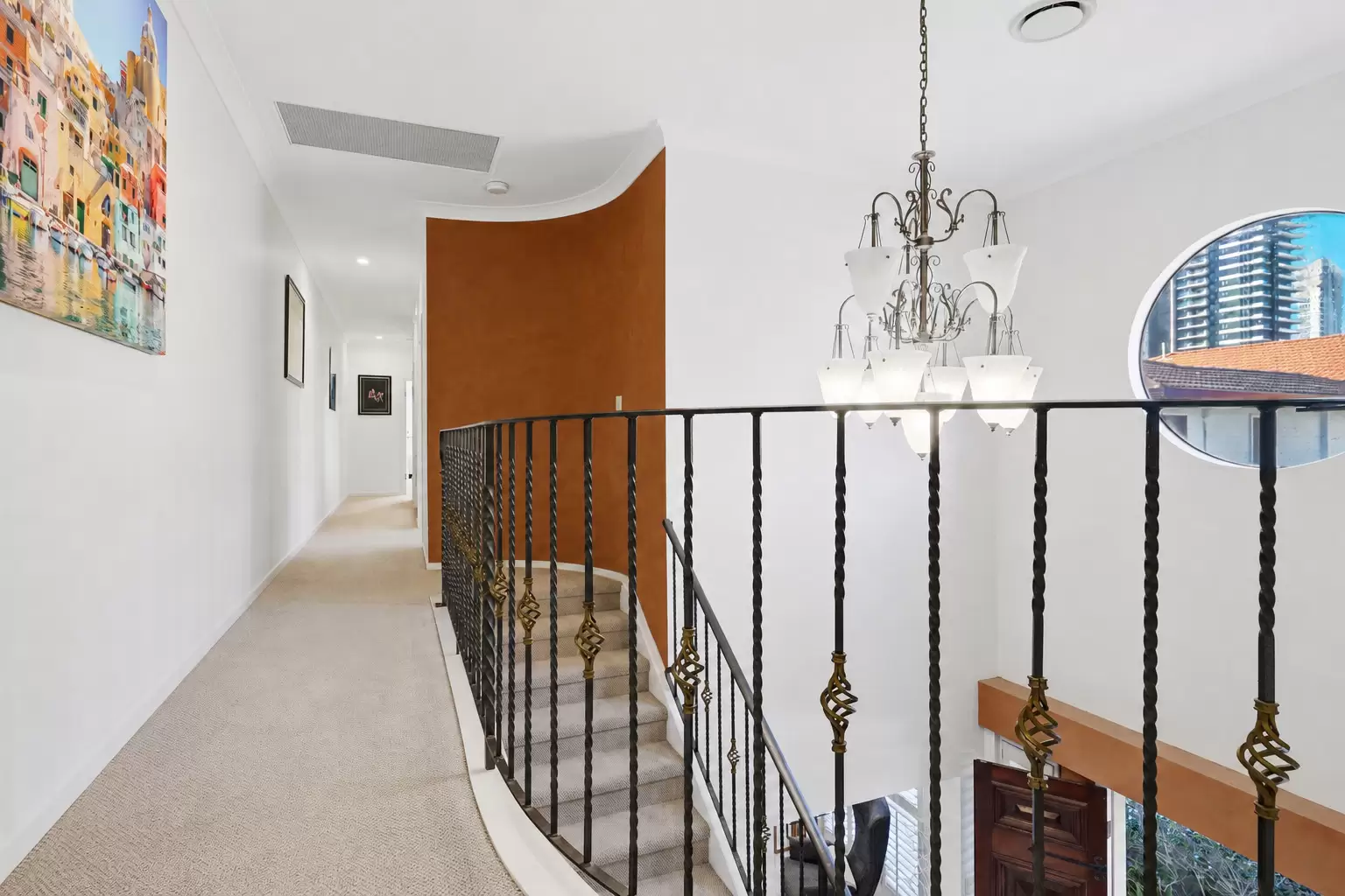 2/41 Cronin Avenue, Main Beach For Sale by Queensland Sotheby's International Realty - image 1