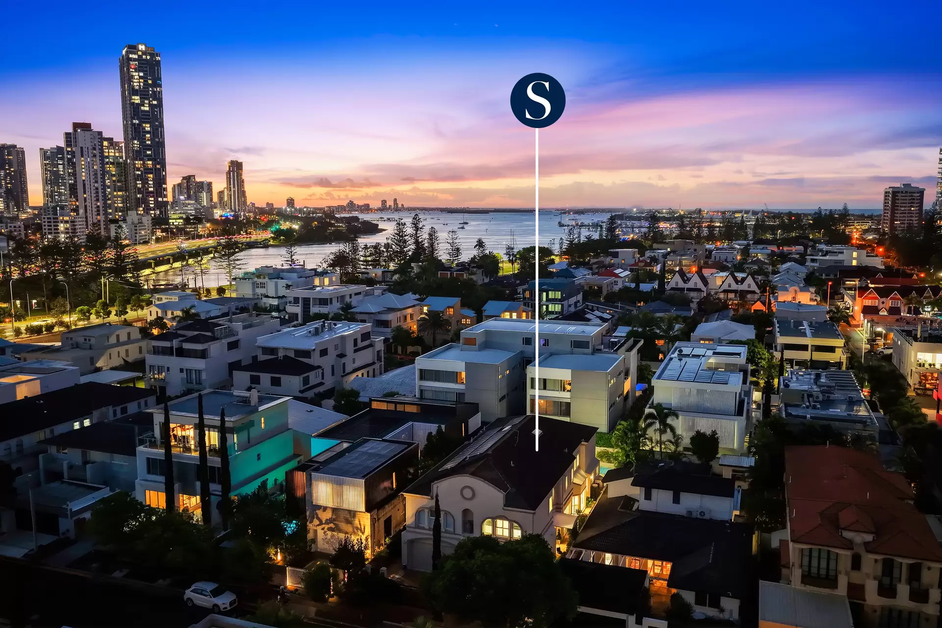 2/41 Cronin Avenue, Main Beach For Sale by Queensland Sotheby's International Realty - image 1