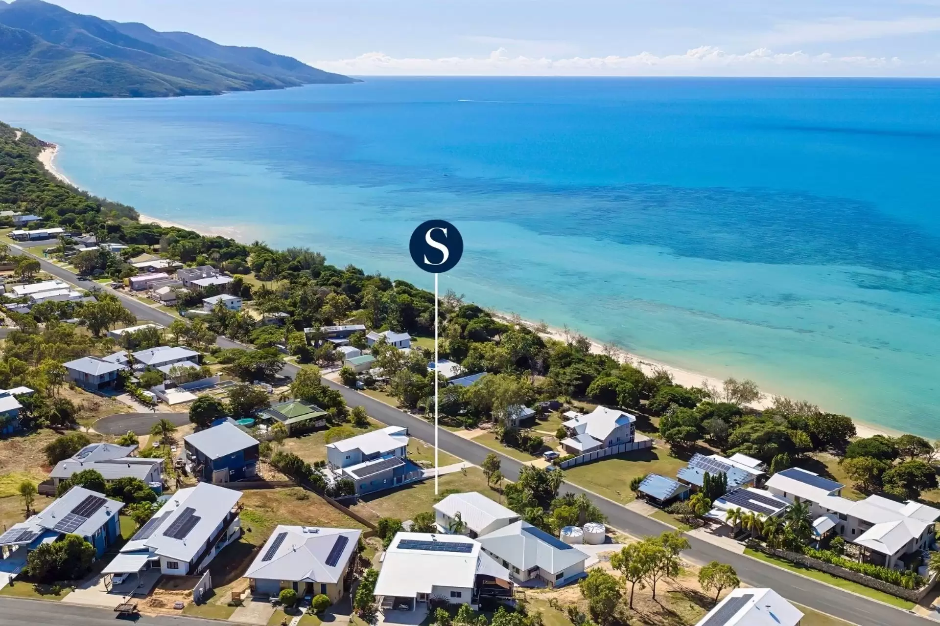 37 Gloucester Avenue, Hideaway Bay Sold by  - image 1