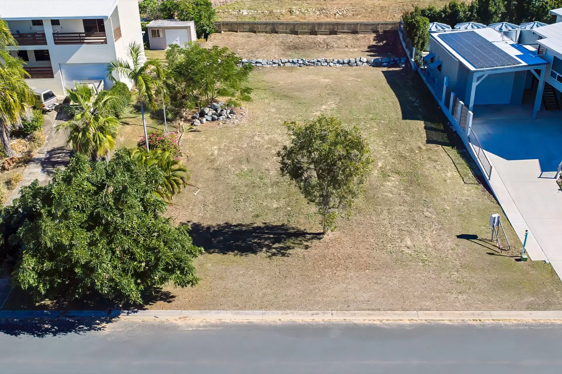37 Gloucester Avenue, Hideaway Bay Sold by  - image 1