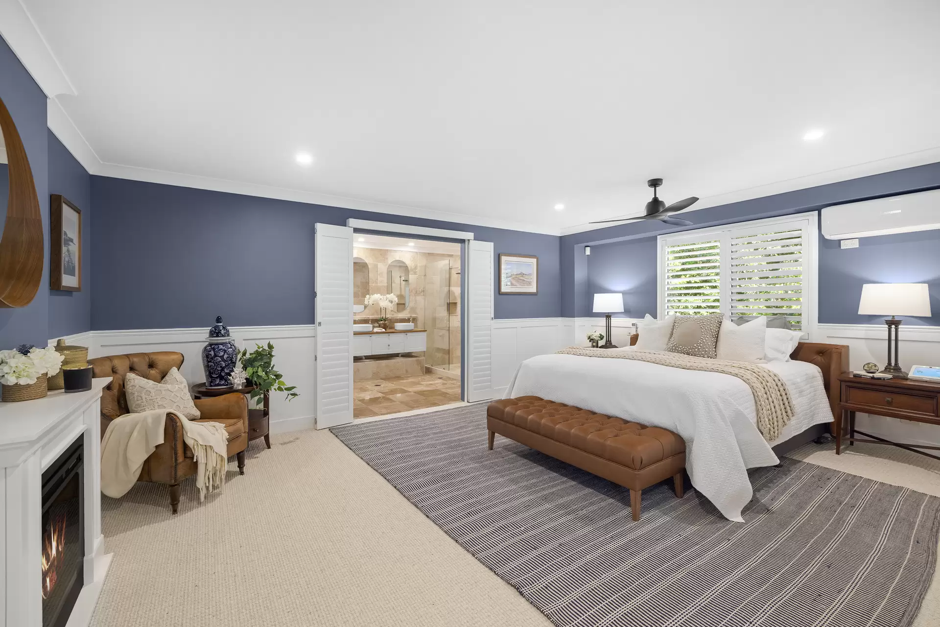 9 Hillside Court, Little Mountain For Sale by Queensland Sotheby's International Realty - image 1