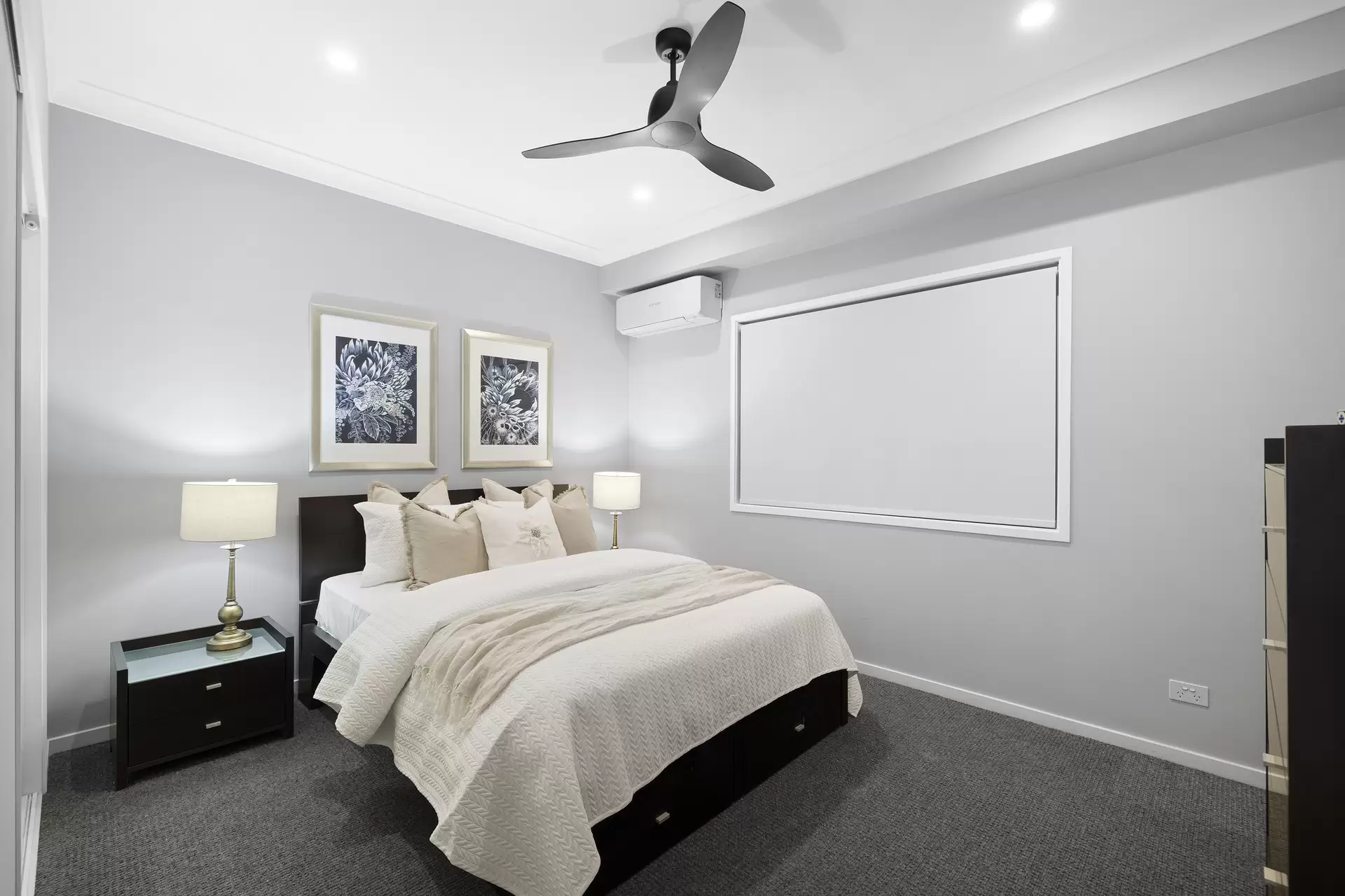 9 Hillside Court, Little Mountain For Sale by Queensland Sotheby's International Realty - image 1