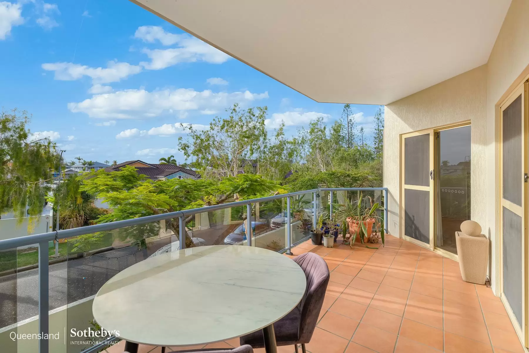46/13-14 Esperance Court, Cleveland For Sale by Queensland Sotheby's International Realty - image 1
