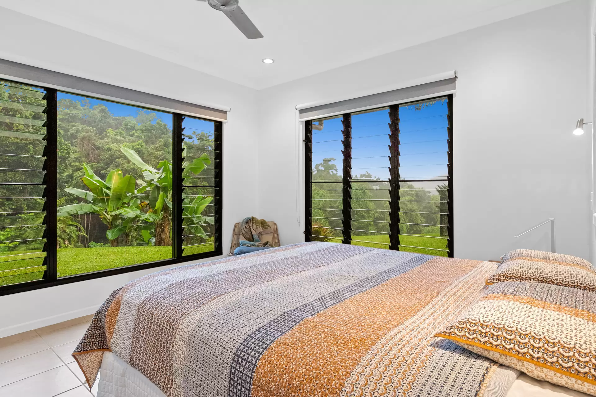 141 Banfield Road, Granadilla For Sale by Queensland Sotheby's International Realty - image 1