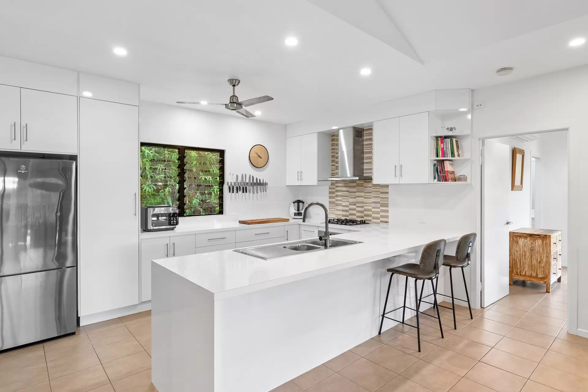 141 Banfield Road, Granadilla For Sale by Queensland Sotheby's International Realty - image 1