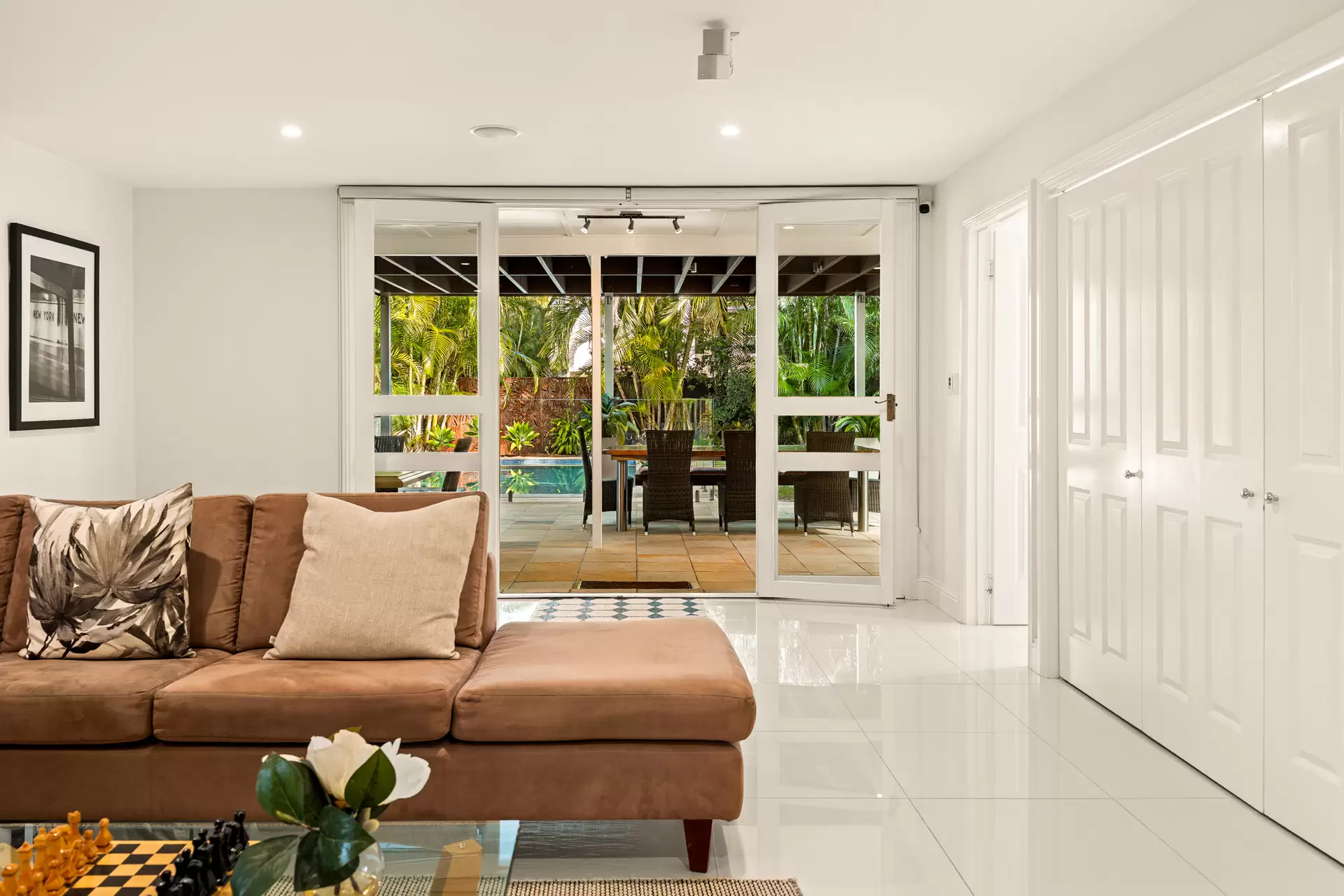8 Nelson Street, Kalinga Sold by Queensland Sotheby's International Realty - image 1