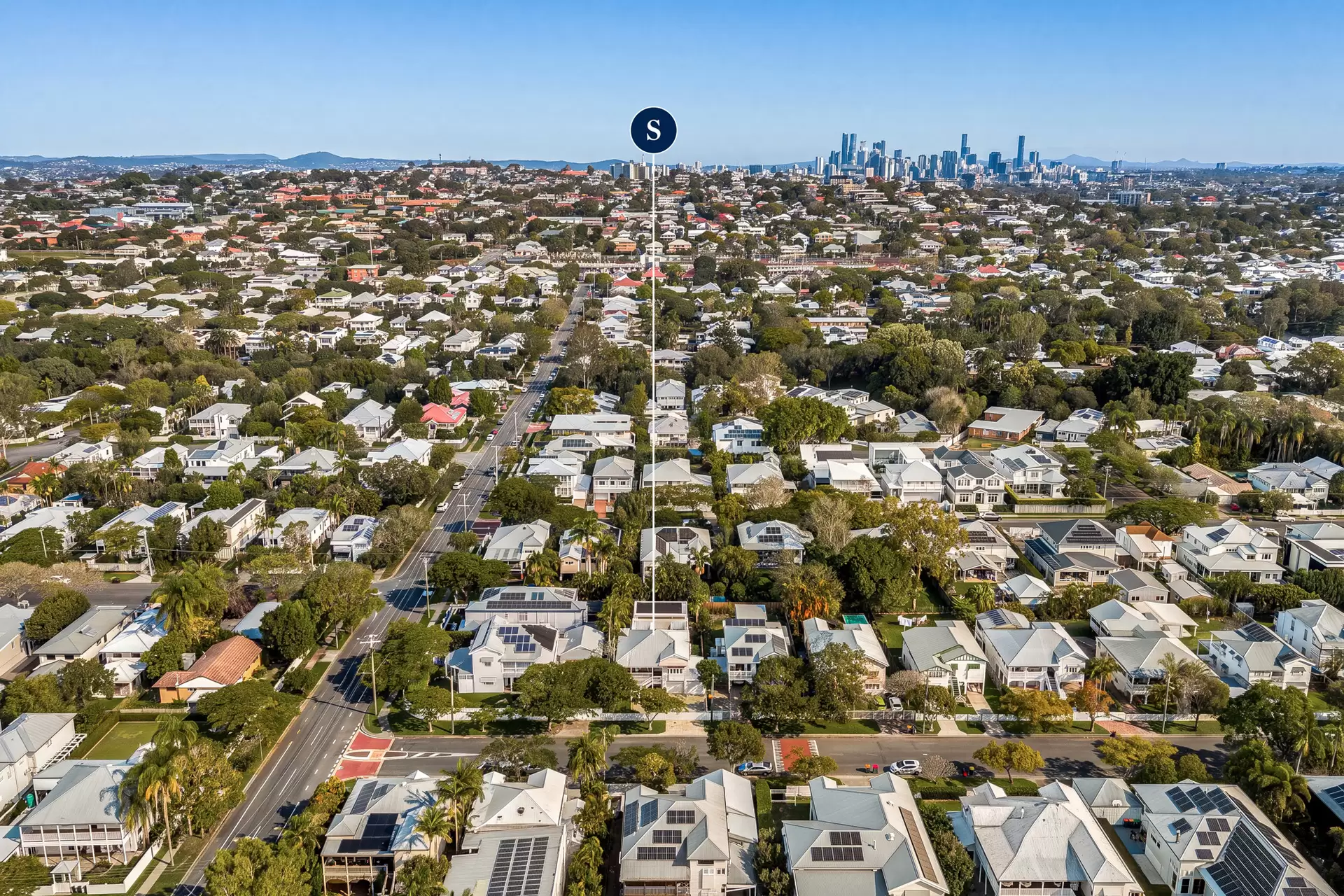 8 Nelson Street, Kalinga Sold by Queensland Sotheby's International Realty - image 1