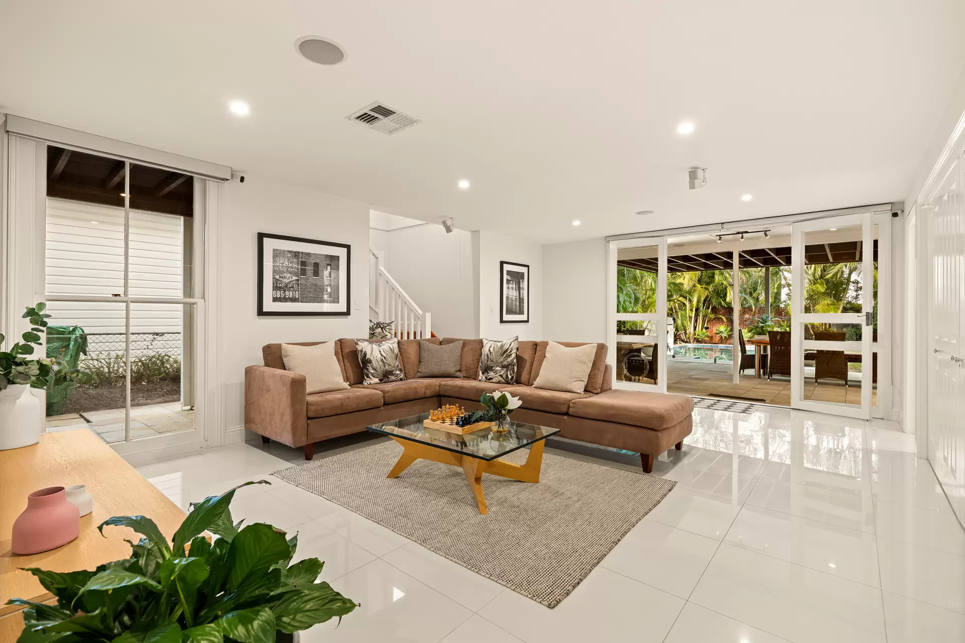 8 Nelson Street, Kalinga Sold by Queensland Sotheby's International Realty - image 1