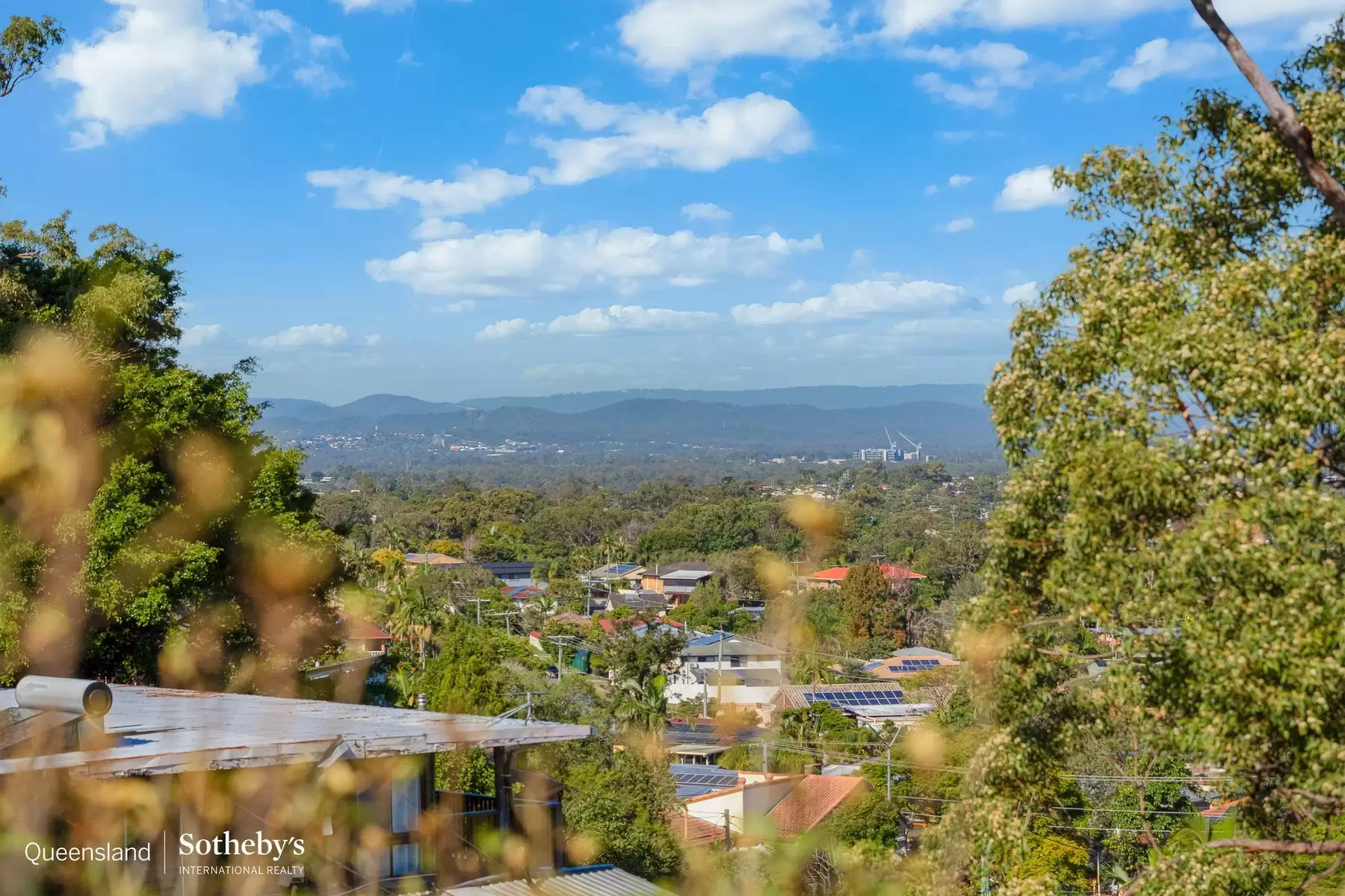 17 Elysium  Road, Rochedale South Auction by Queensland Sotheby's International Realty - image 1
