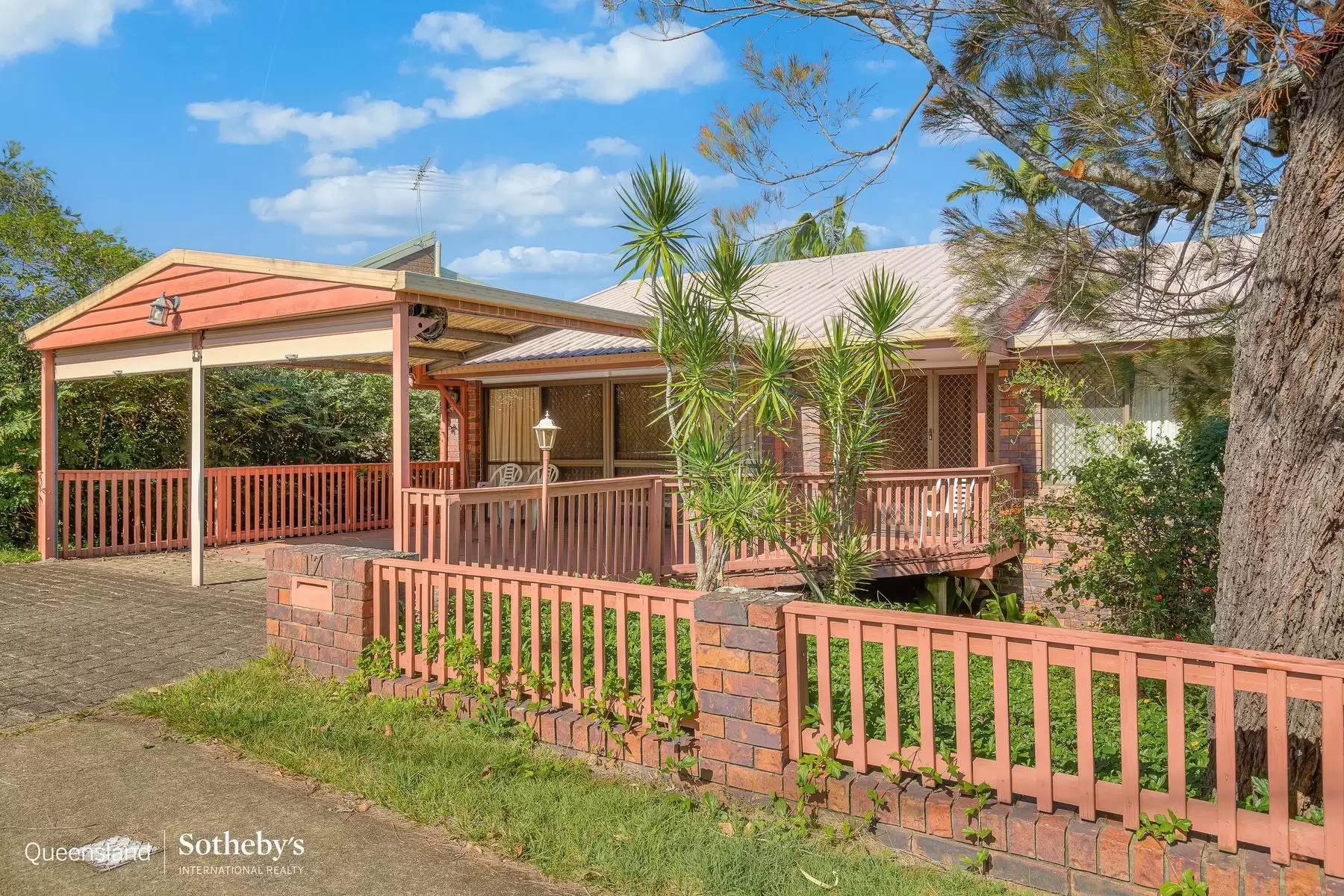 17 Elysium  Road, Rochedale South Auction by Queensland Sotheby's International Realty - image 1