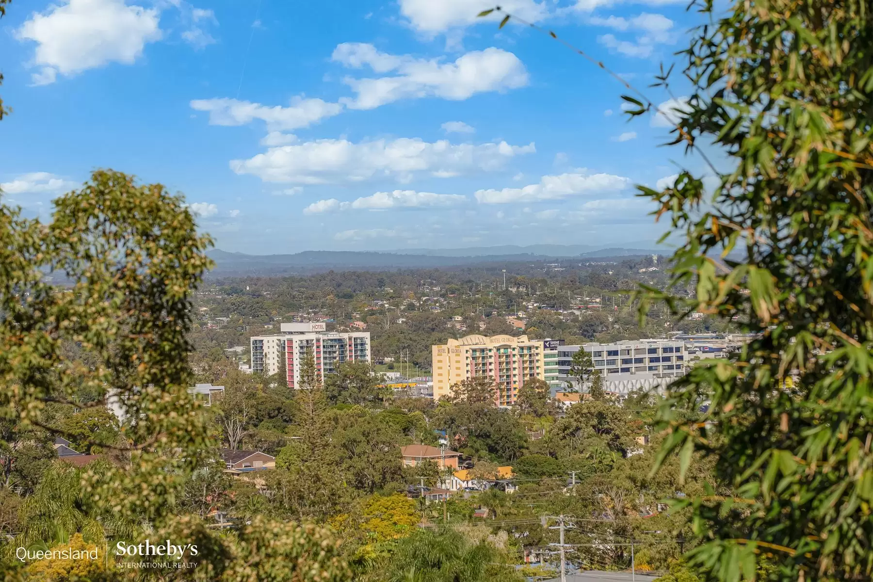 17 Elysium  Road, Rochedale South Auction by Queensland Sotheby's International Realty - image 1