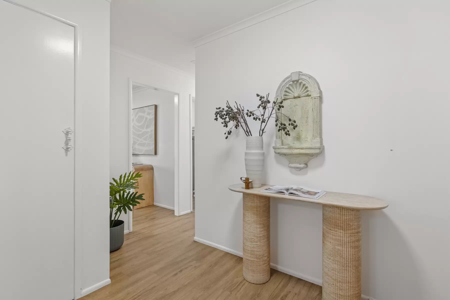 12 Valantine Road, Birkdale Sold by Queensland Sotheby's International Realty - image 1