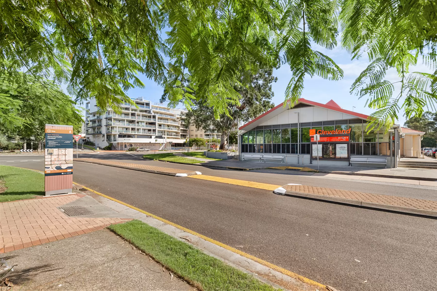 12/20 Masthead Drive, Raby Bay Sold by Queensland Sotheby's International Realty - image 1