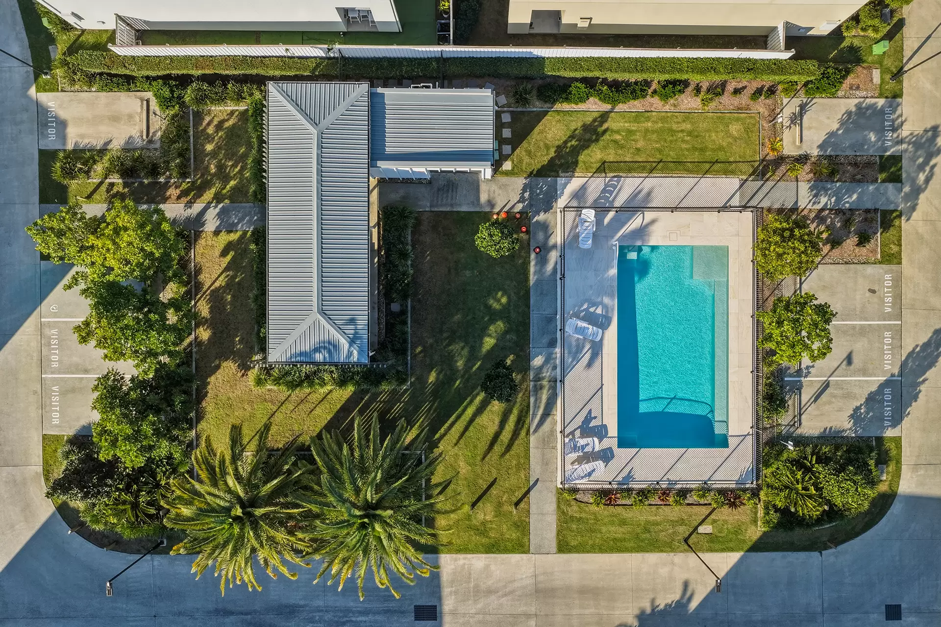 14/191 Marina Quays Boulevard, Hope Island For Sale by Queensland Sotheby's International Realty - image 1