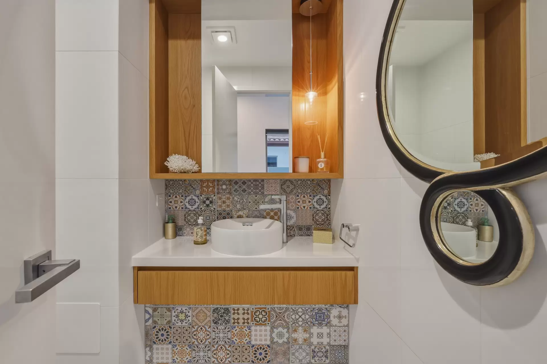 35B Hughes Avenue, Main Beach For Sale by Queensland Sotheby's International Realty - image 1