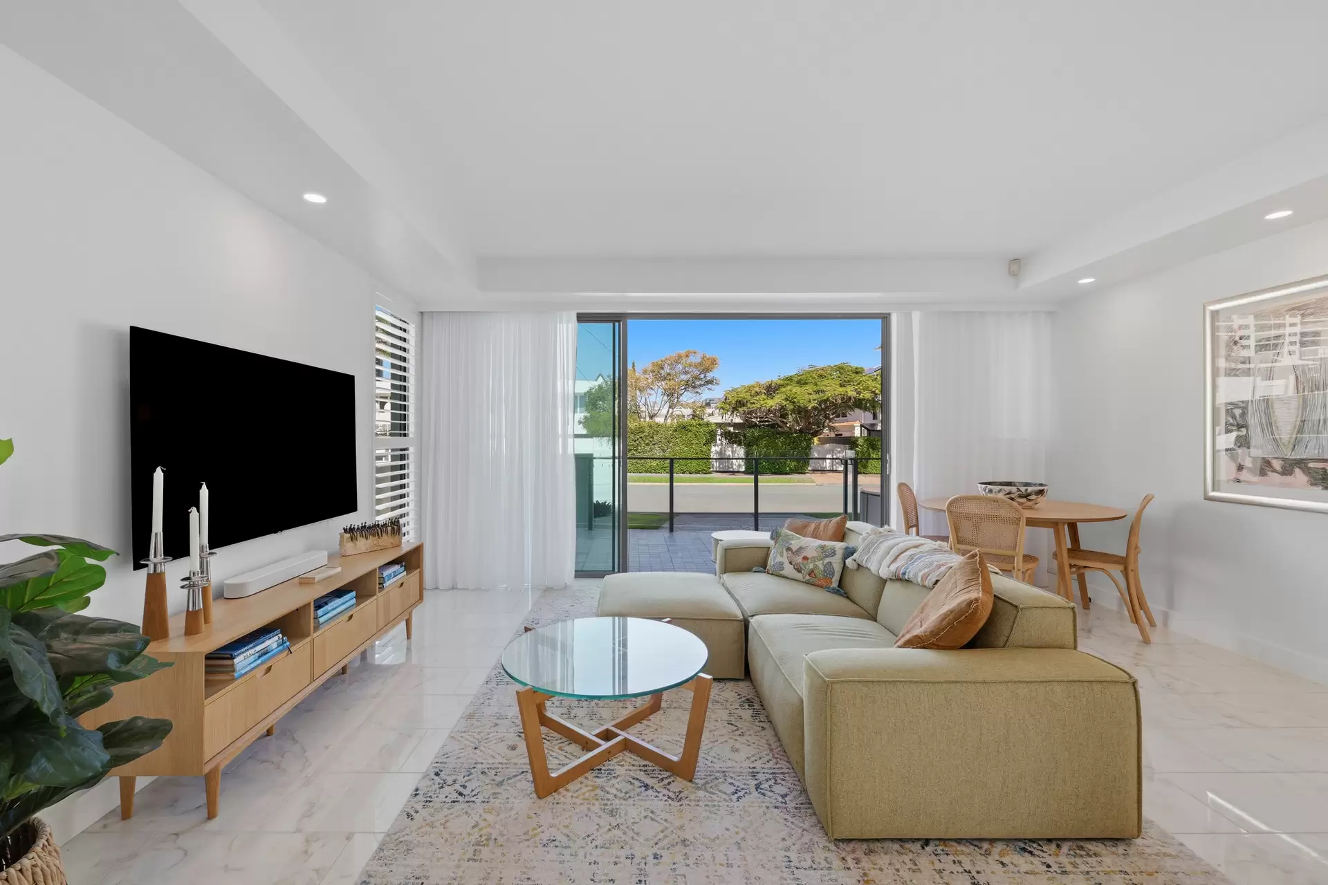 35B Hughes Avenue, Main Beach For Sale by Queensland Sotheby's International Realty - image 1