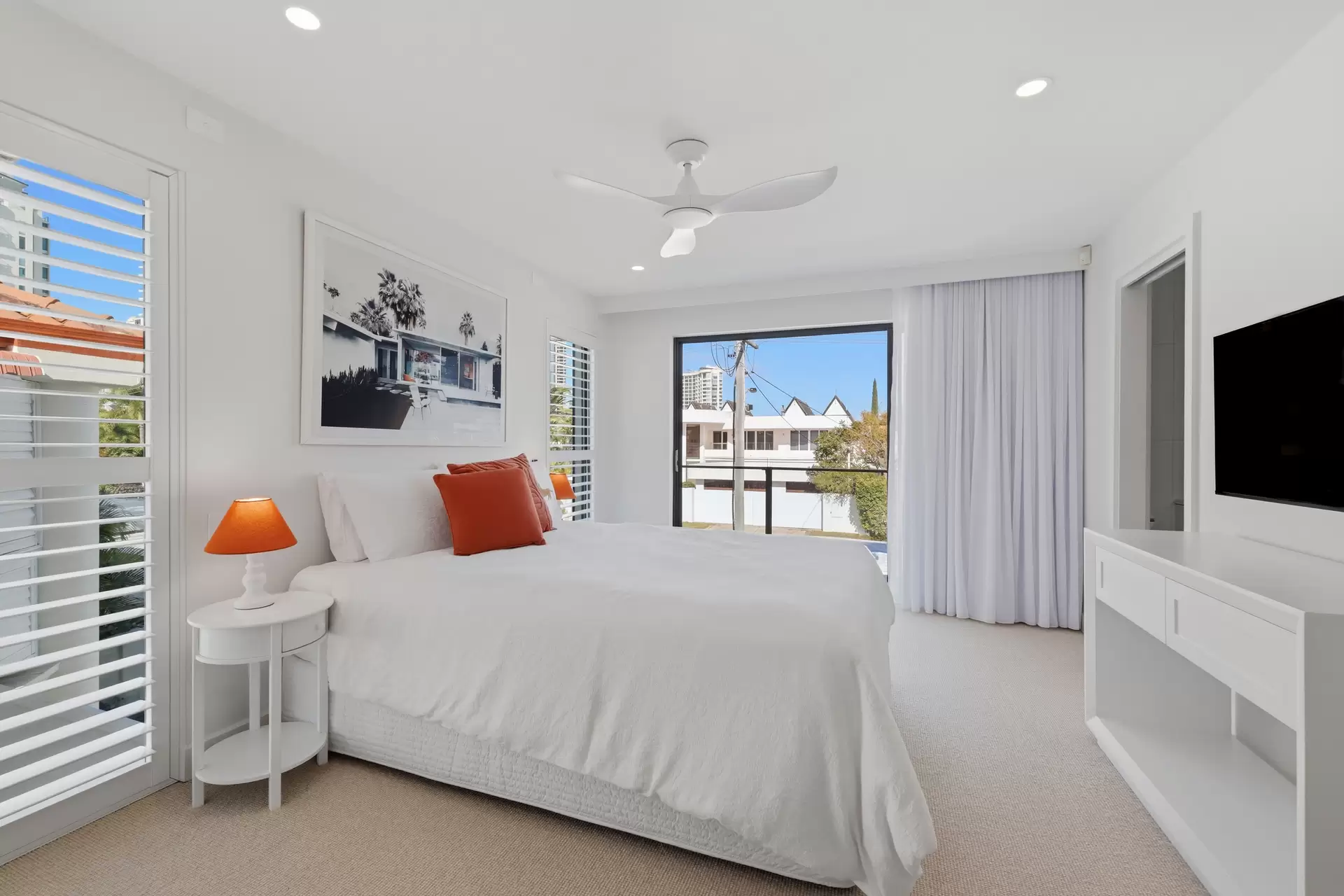 35B Hughes Avenue, Main Beach For Sale by Queensland Sotheby's International Realty - image 1