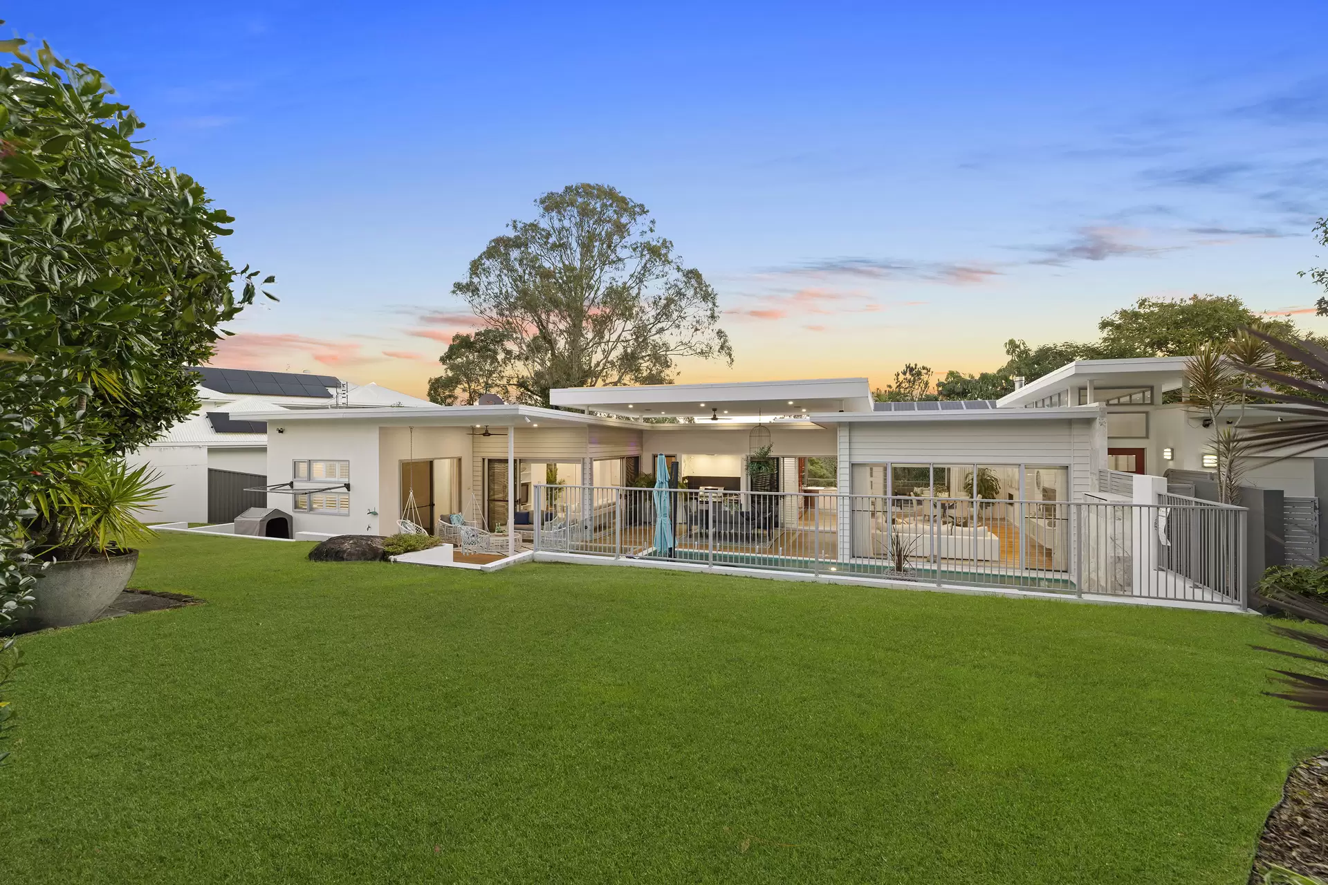10 John Lesslie Court, Buderim Sold by Queensland Sotheby's International Realty - image 1