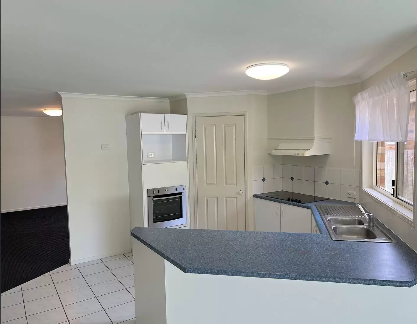 33 Golf Course  Drive, Tewantin Sold by Queensland Sotheby's International Realty - image 1