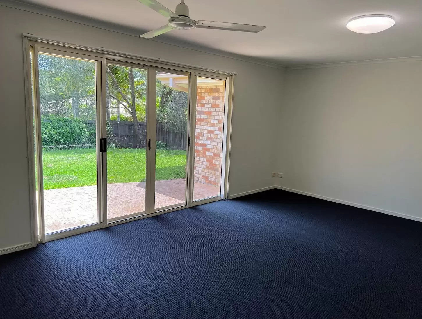 33 Golf Course  Drive, Tewantin Sold by Queensland Sotheby's International Realty - image 1