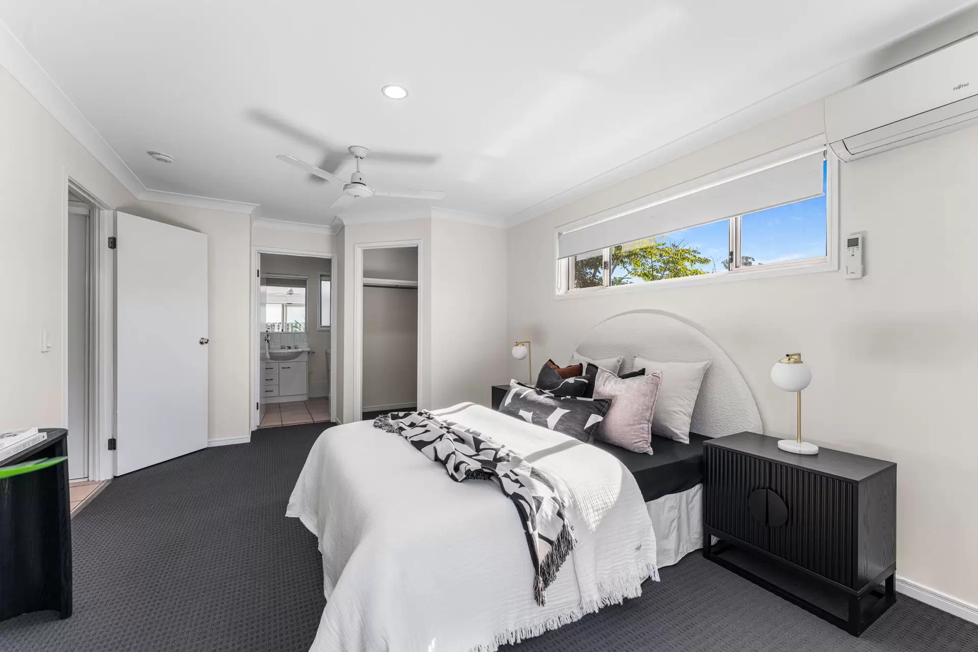 18 Harrow Place, Arundel Sold by  - image 1