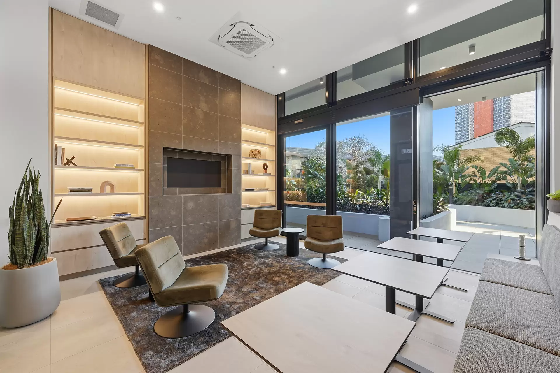 2606/42 Stanhill  Drive, Surfers Paradise For Sale by Queensland Sotheby's International Realty - image 1
