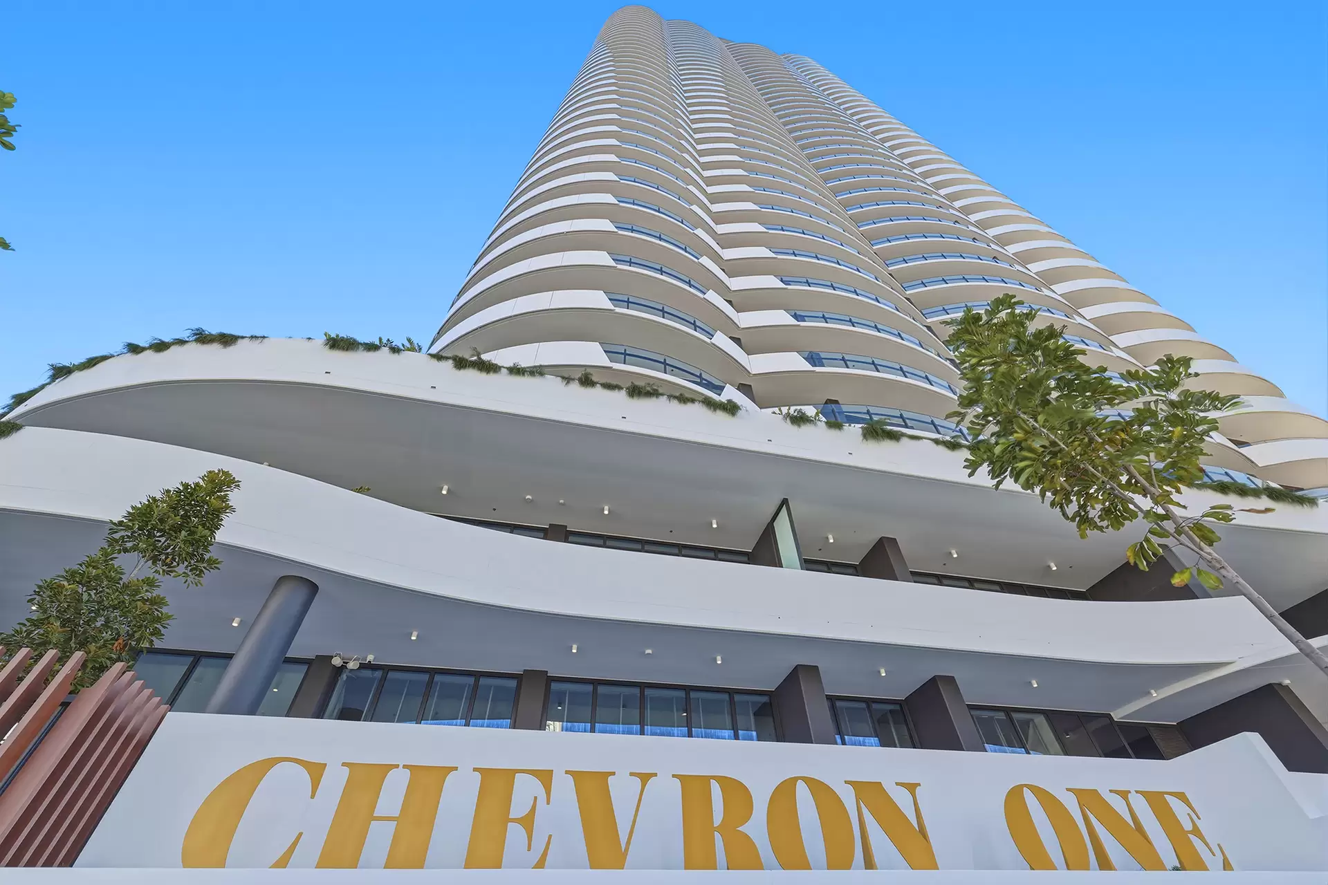 2606/42 Stanhill  Drive, Surfers Paradise For Sale by Queensland Sotheby's International Realty - image 1