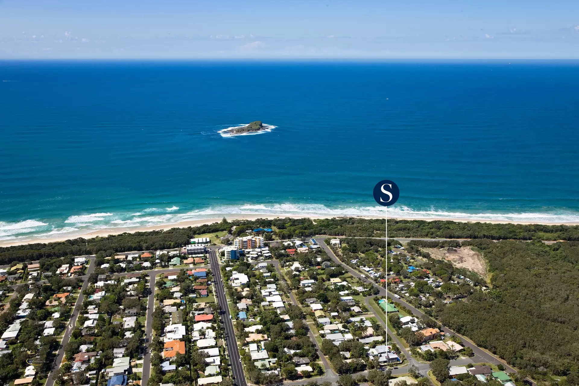 20 Sundew Street, Mudjimba For Sale by Queensland Sotheby's International Realty - image 1