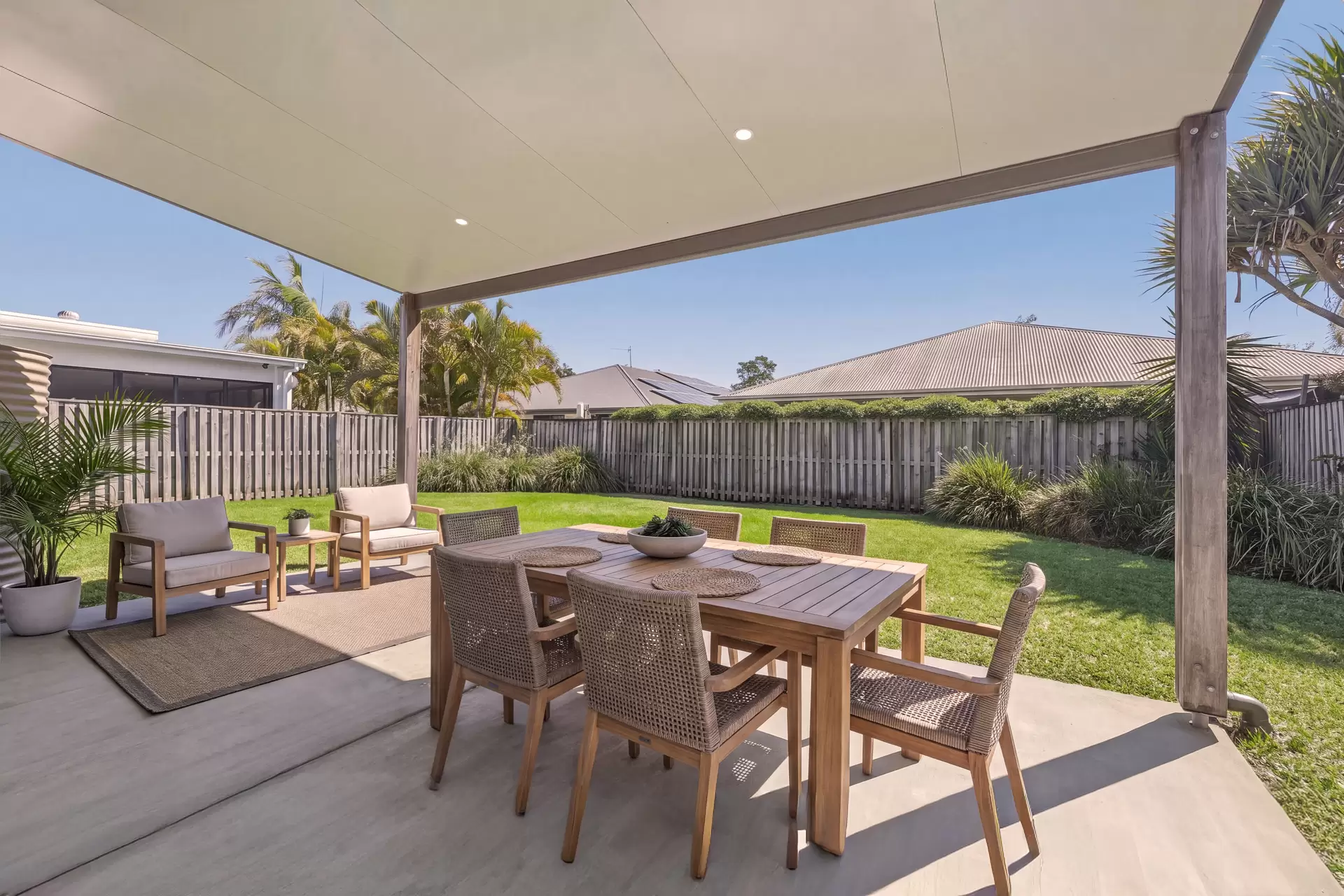 51 Rivermill Terrace, Maudsland For Sale by Queensland Sotheby's International Realty - image 1