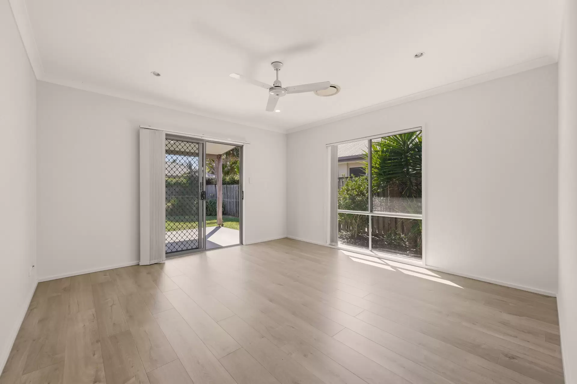 51 Rivermill Terrace, Maudsland For Sale by Queensland Sotheby's International Realty - image 1