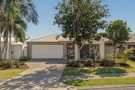 51 Rivermill Terrace, Maudsland Sold by Queensland Sotheby's International Realty